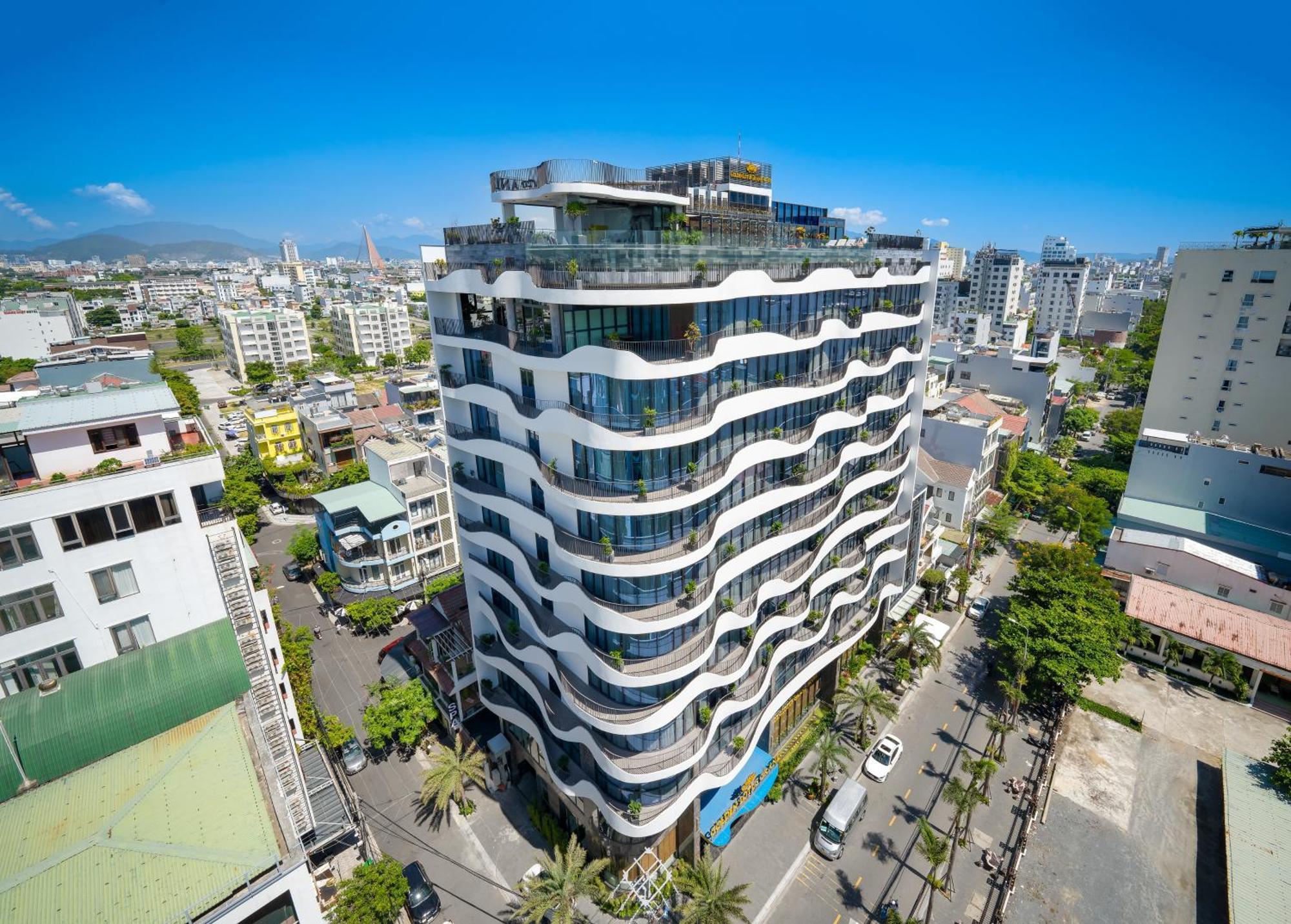 Golden Lotus Grand Hotel Da Nang Buitenkant foto